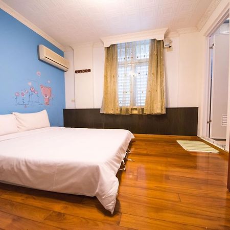 Bed and Breakfast Dog House T'ai-tung Exterior foto